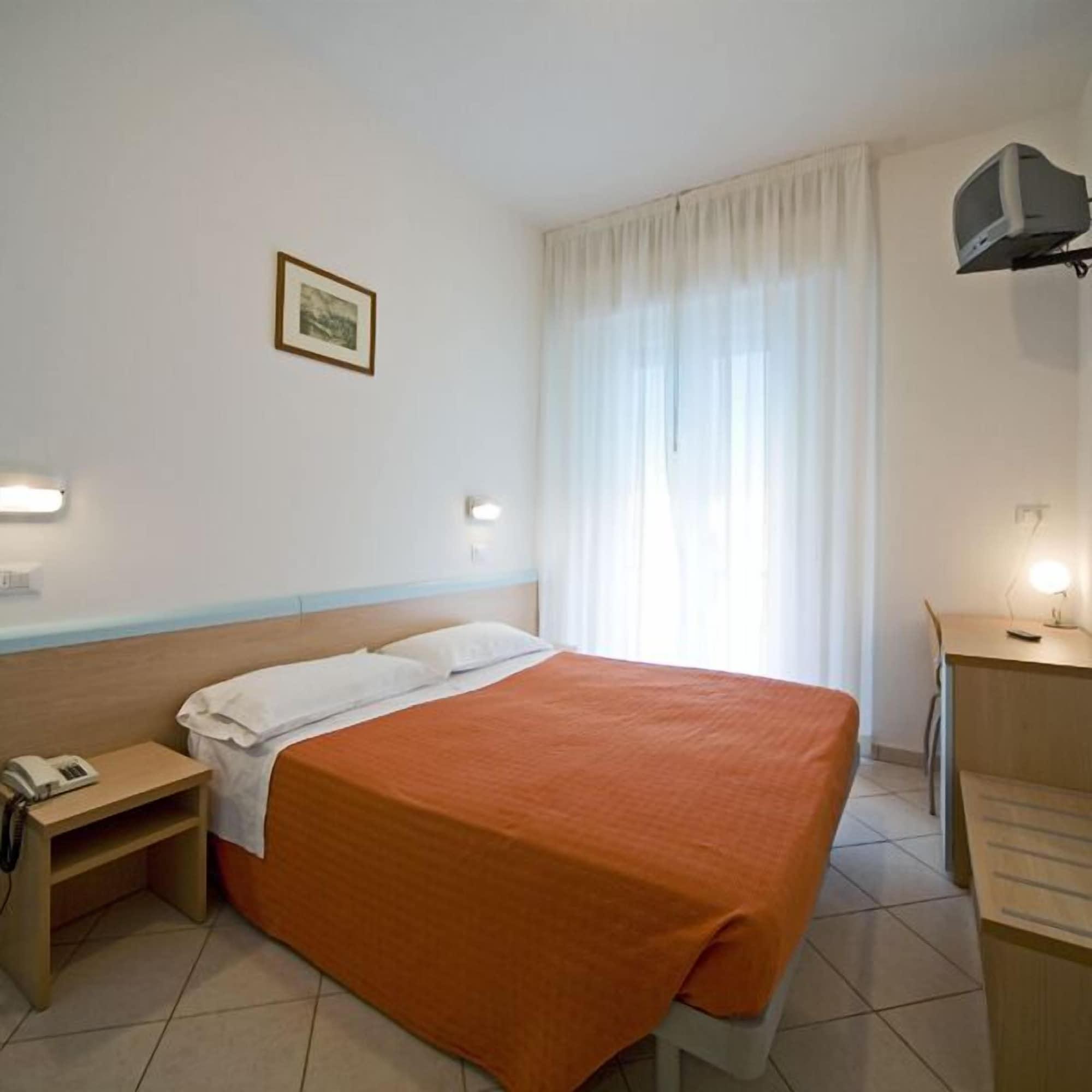 Hotel Savina Ρίμινι Εξωτερικό φωτογραφία