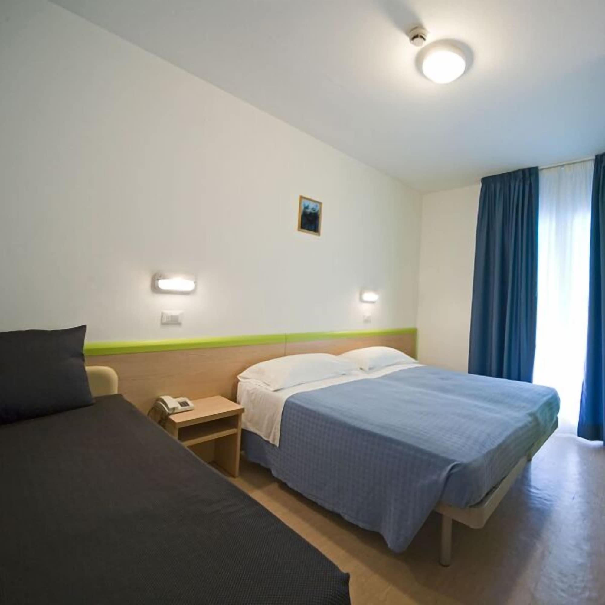 Hotel Savina Ρίμινι Δωμάτιο φωτογραφία